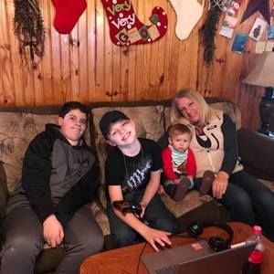 Meet your Posher, Christy